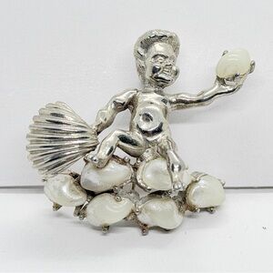 RARE VINTAGE MARCEL BOUCHER BAROQUE PEARL SILVER TONE NEPTUNE BOY BROOCH PIN